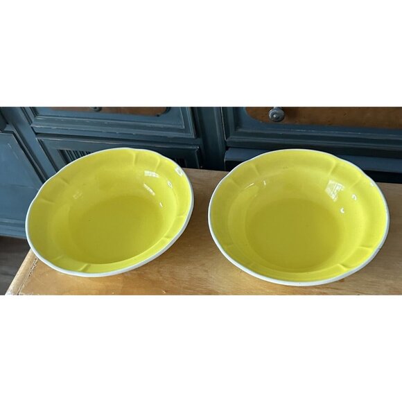 Metlox Poppytrail Vernon Ware Serving Bowl Set of 2 Yellow Scalloped - Picture 1 of 9